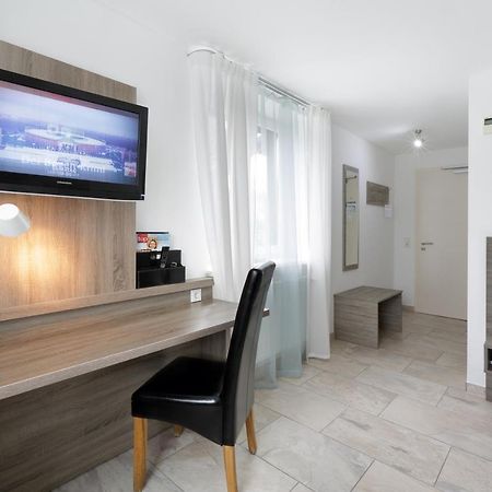 Grunder Gaestehaus Limbach  Exteriör bild